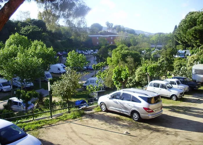 Camping 3* מזנואו